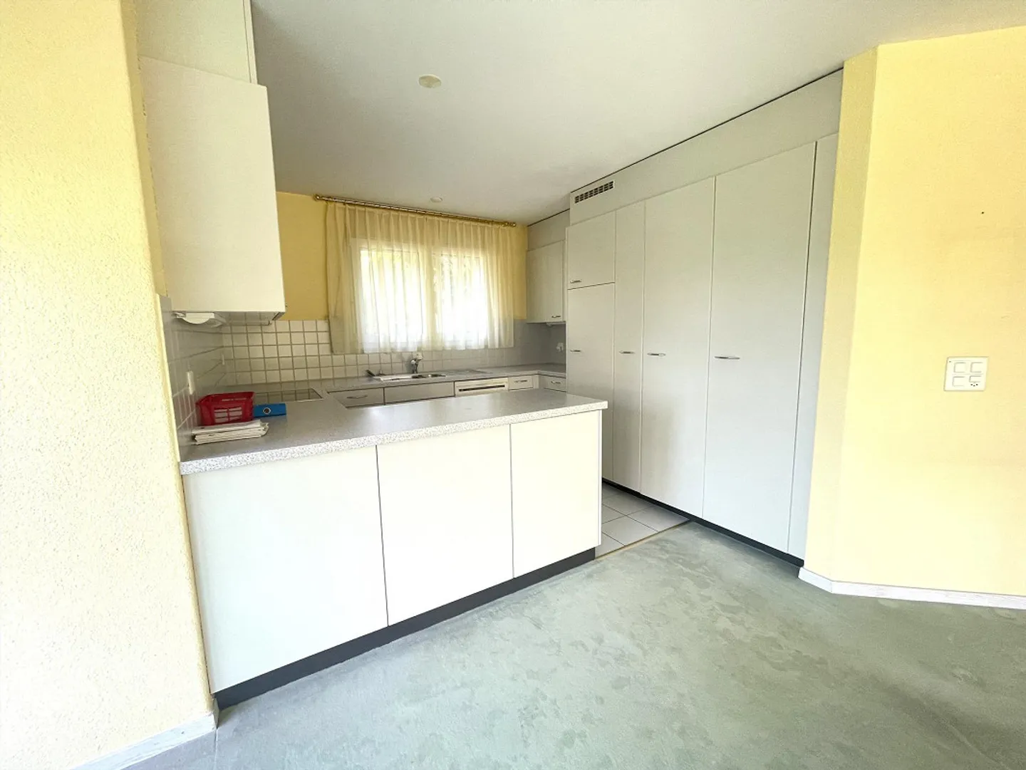 Helle Erdgeschosswohnung - Foto 4 von 13