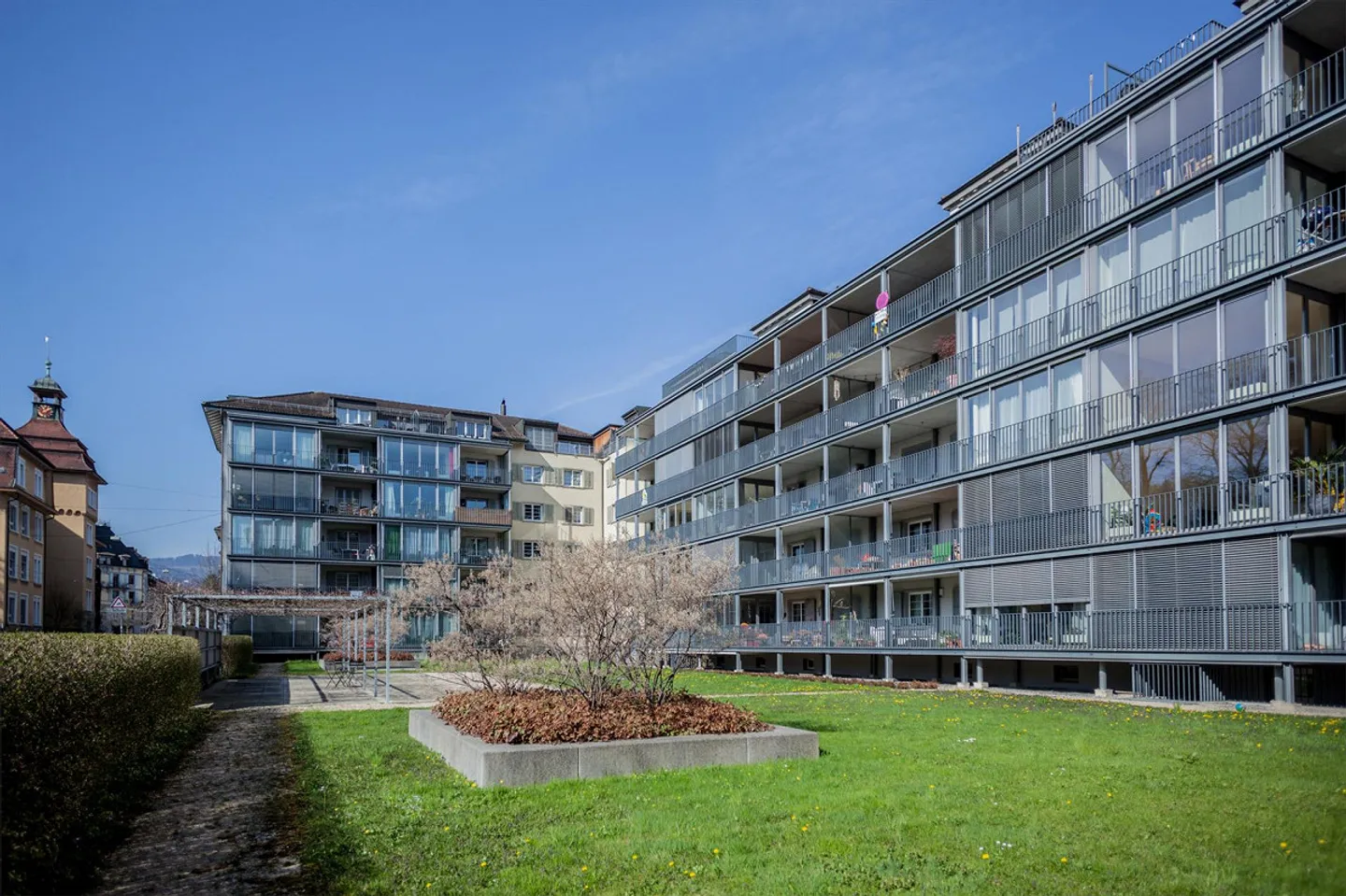 Spacious, bright apartment in the Moosmatt district - Photo 2 of 10
