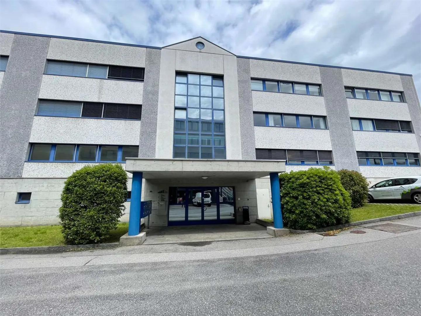 Renovierter Büroraum in Manno - Foto 8 von 9