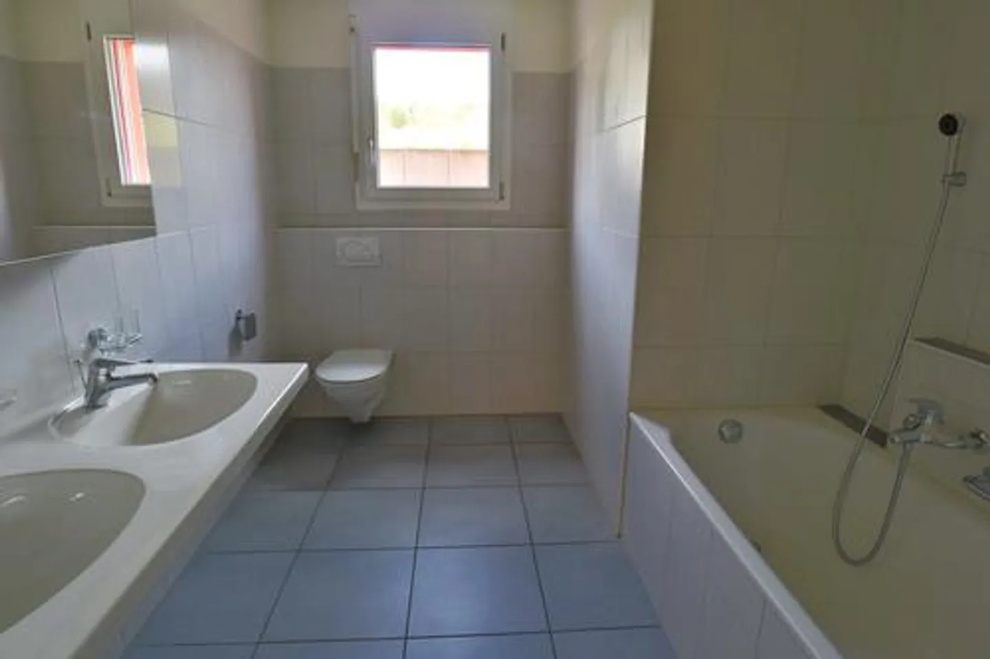 Gartenwohnung in Neftenbach - Foto 3 von 9