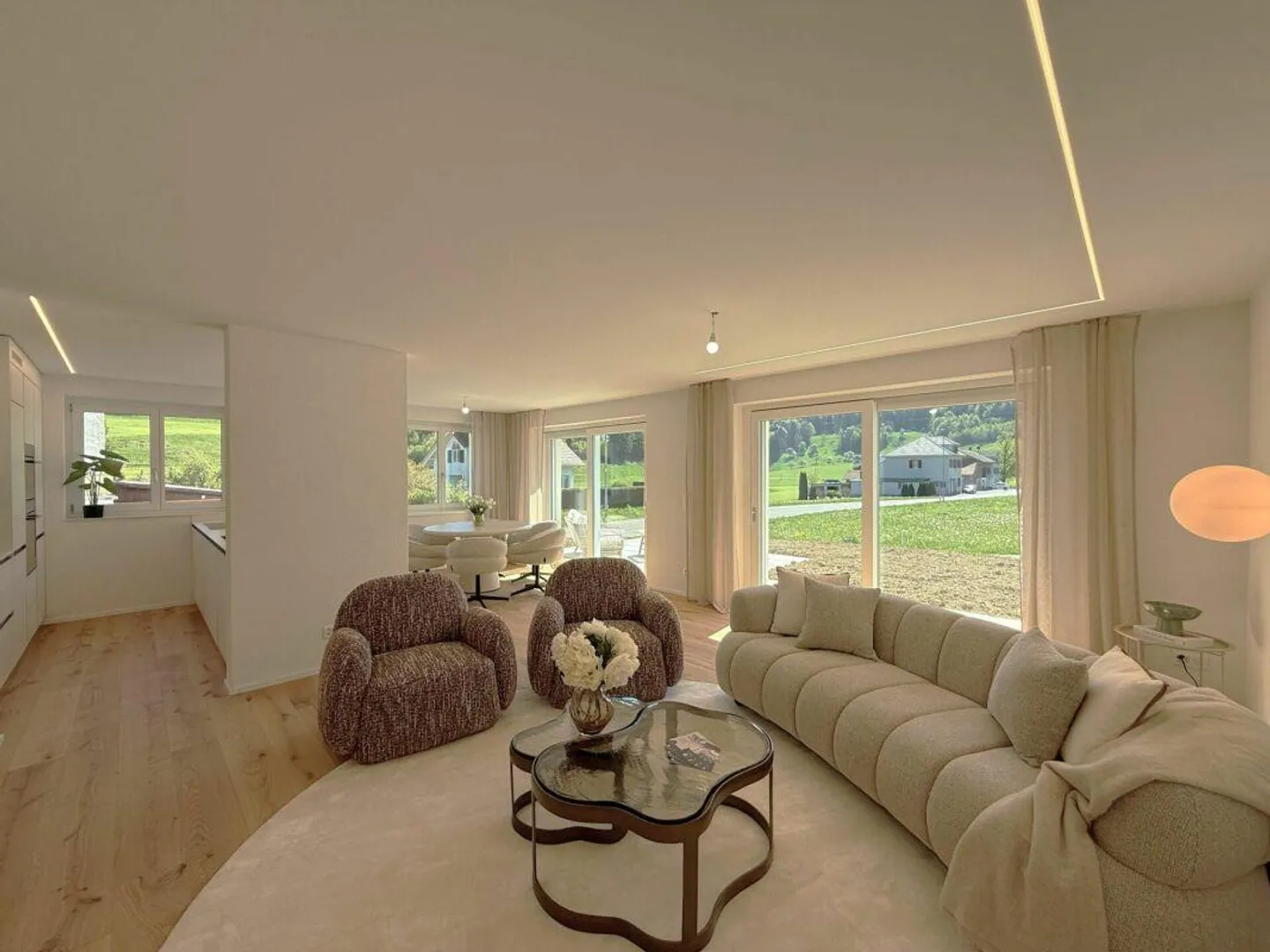 Three 5.5 Room Terraced Single-Family Houses - Charming, Close to Nature, Individual - Photo 4 of 13