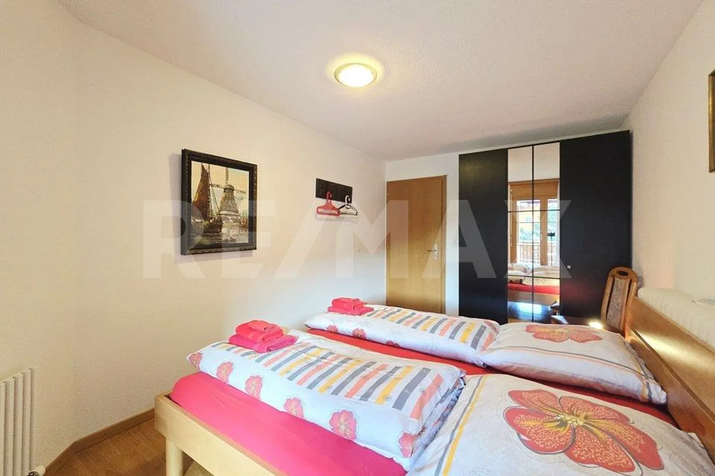 2.5 Room Apartment with Balcony and Mountain View - Quiet Location in Leukerbad - Photo 8 of 13