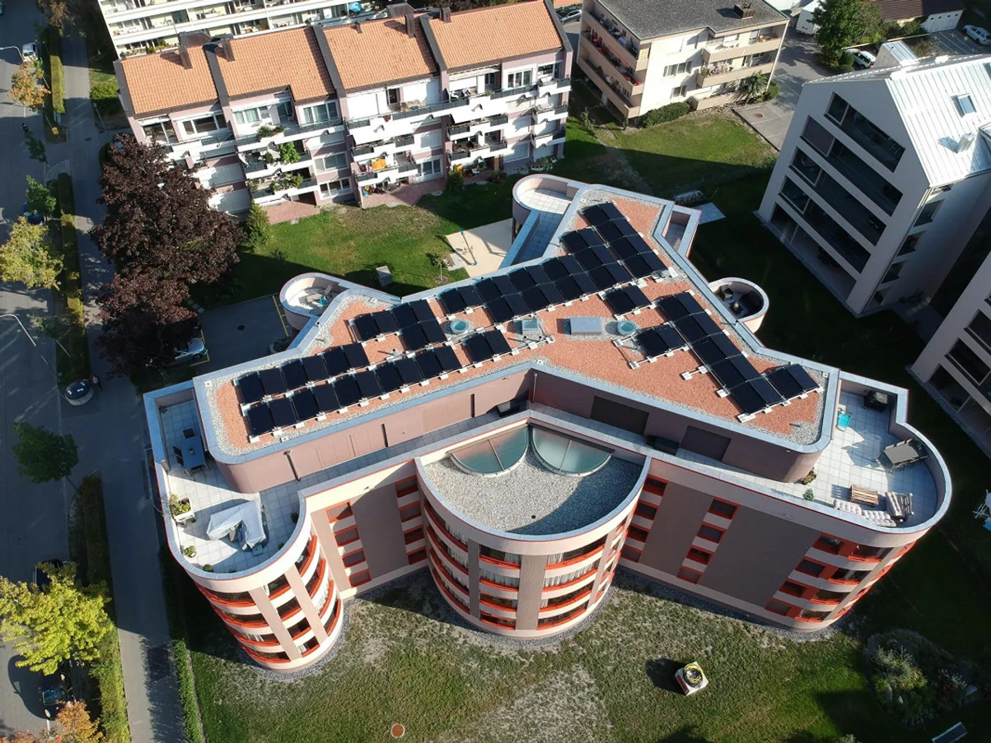 Appartement moderne 2.5 pièces dans HP avec eSmart & eAccess - Photo 1 sur 6