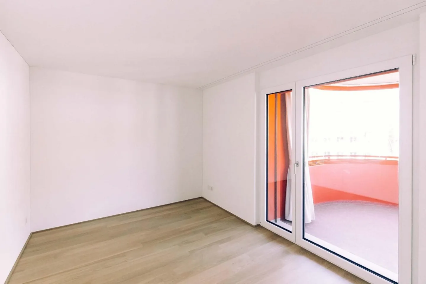 Appartement moderne 2.5 pièces dans HP avec eSmart & eAccess - Photo 5 sur 6