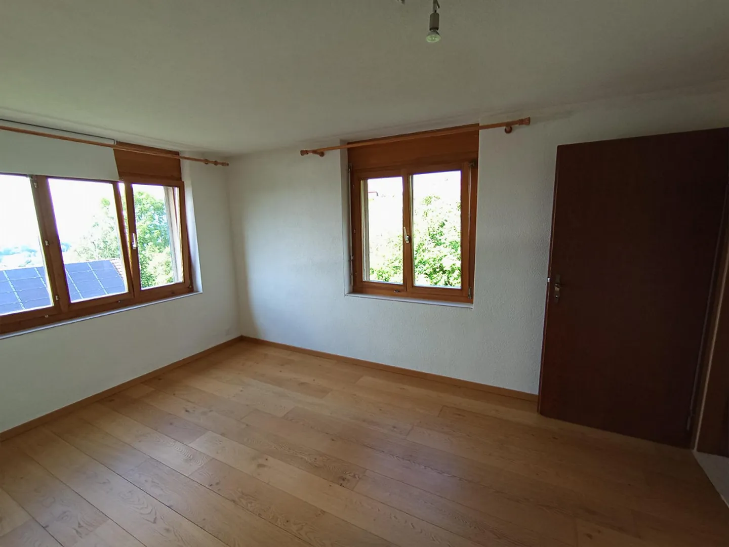 Single-family house, quiet, good transport connection. great view - Photo 13 of 19