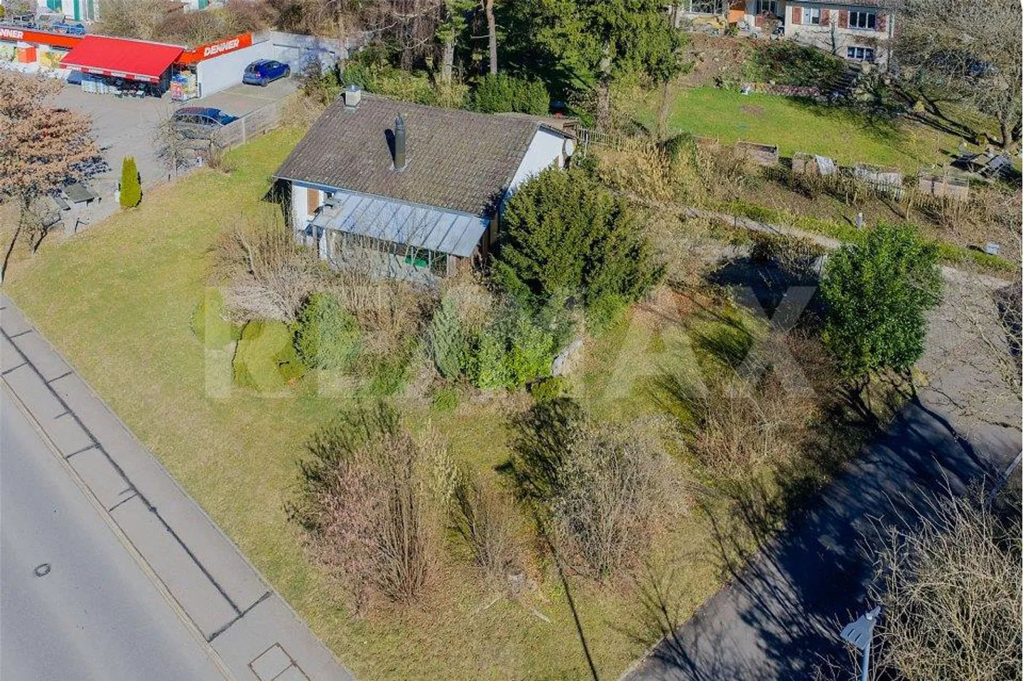 Terrain constructible à vendre - Photo 4 sur 12