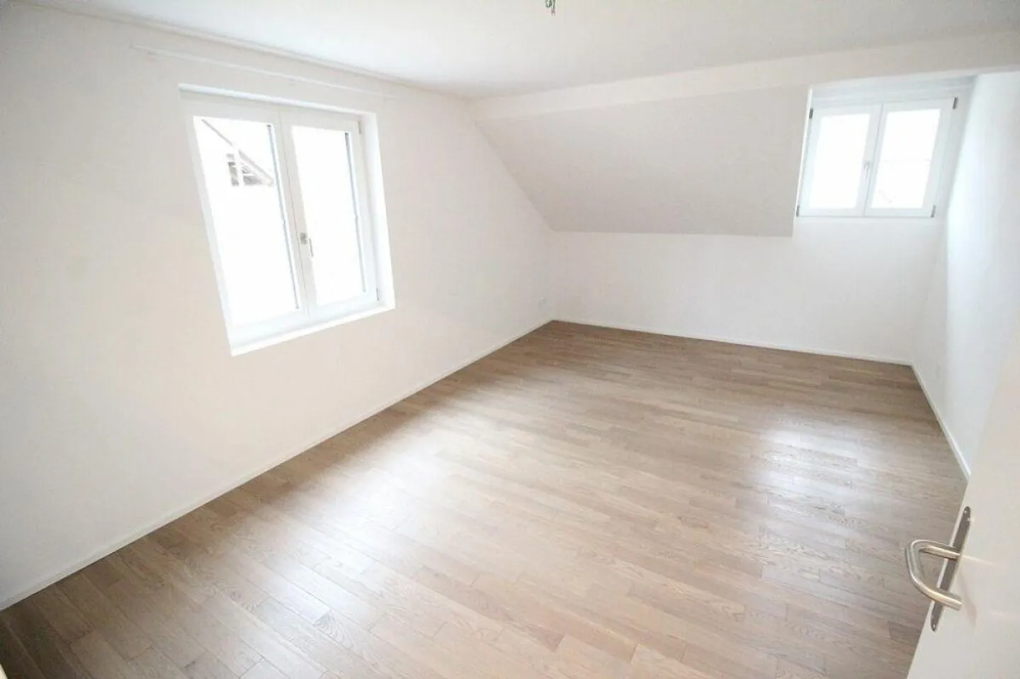 Exklusives Zuhause mit einzigartigem Design - Foto 8 von 13