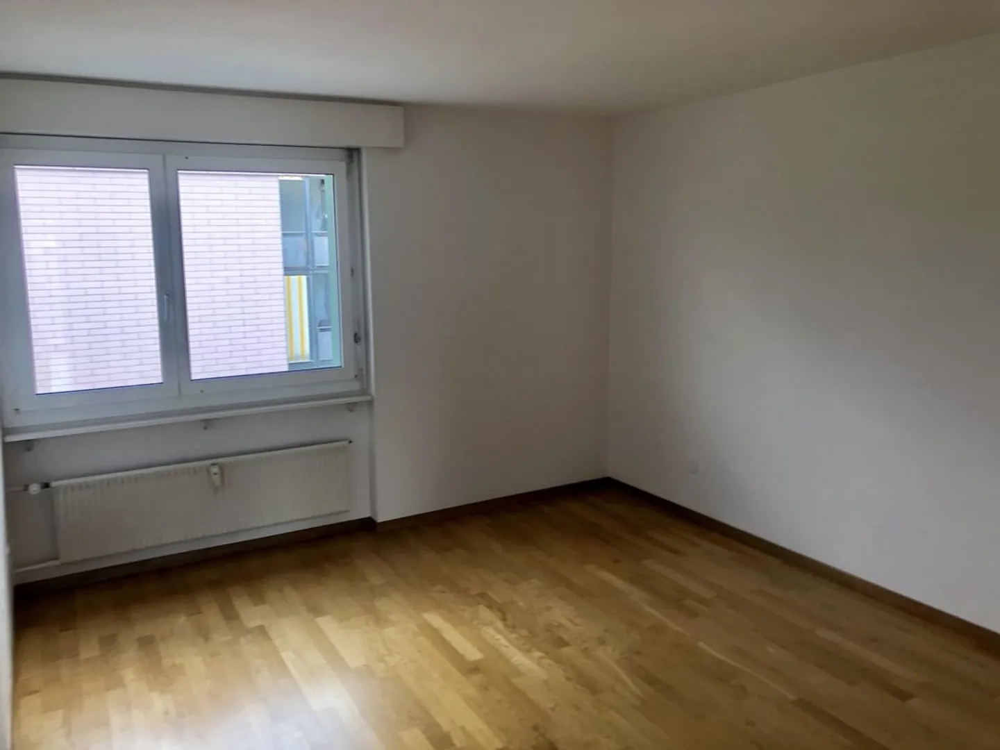 Appartement de 3.5 pièces près de la ville - Photo 4 sur 8