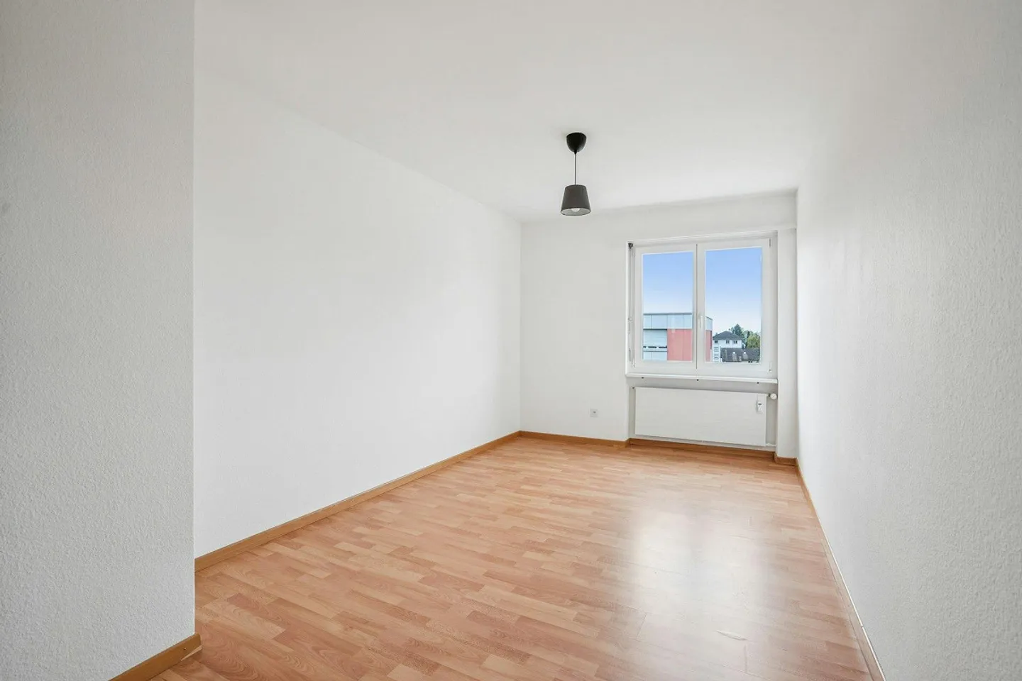 Appartement en copropriété de 4 pièces à Wolfhausen - Photo 6 sur 10