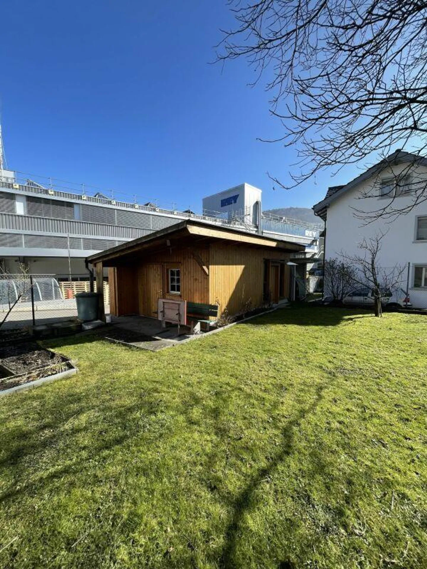 Charmantes Gartenhaus zu Vermieten - Foto 1 von 3