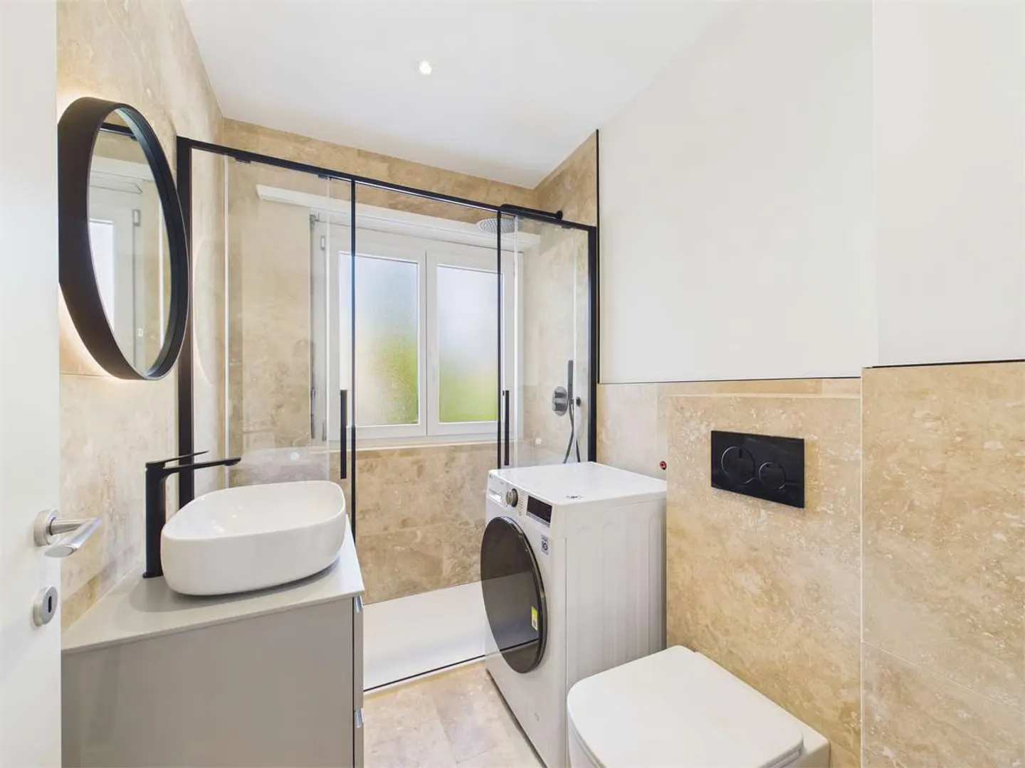 INVESTITION: Helles 2.5-Zimmer-Apartment - Foto 7 di 7