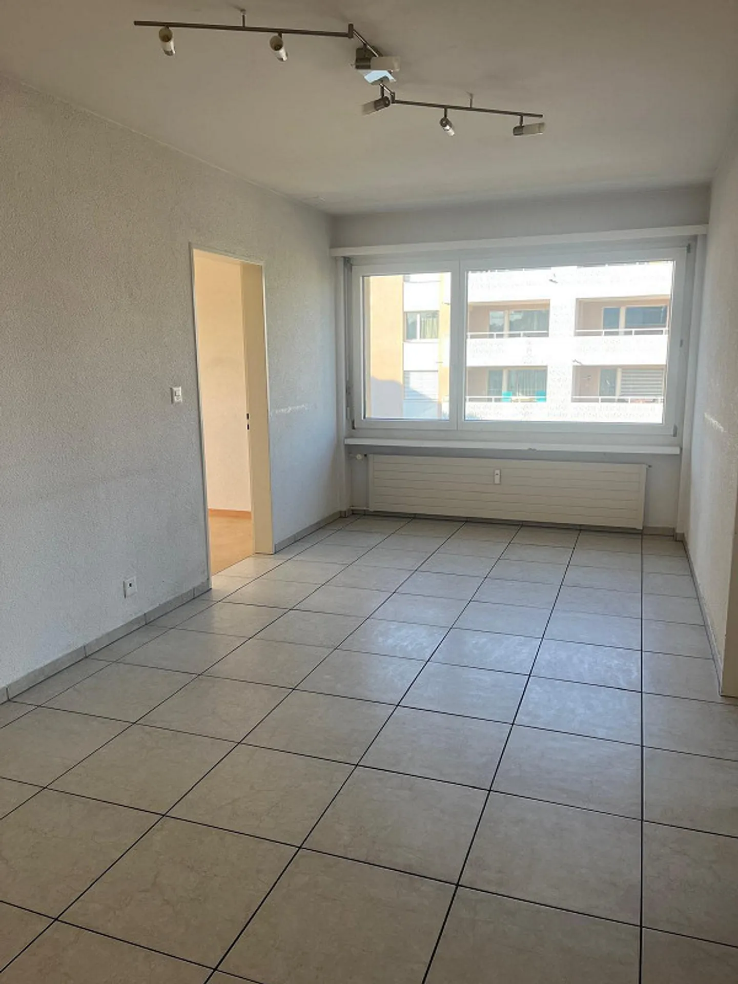 Temporary Apartment for 6 Months - Photo 5 of 10