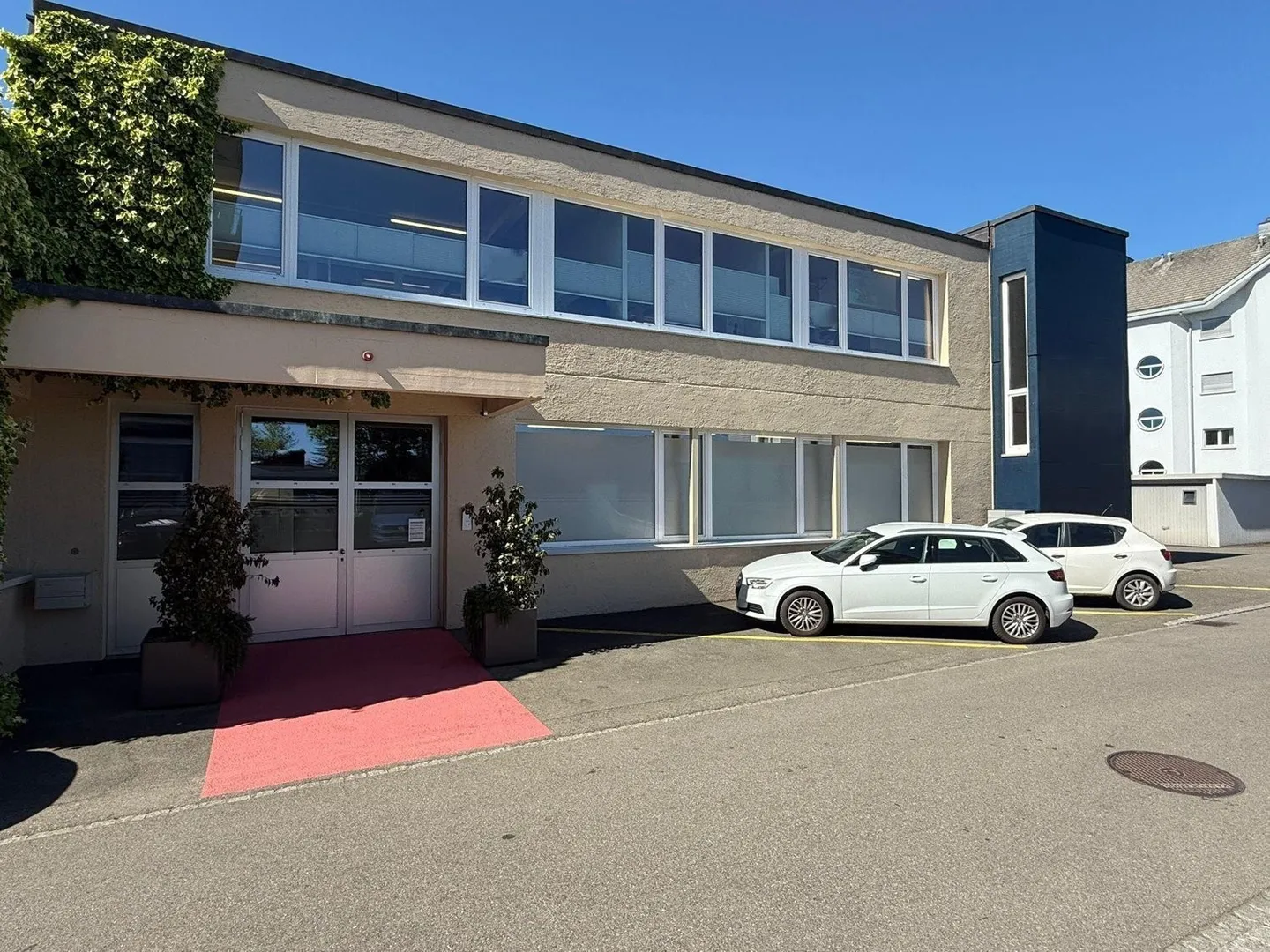Commercial Space in Amriswil - Photo 2 of 13