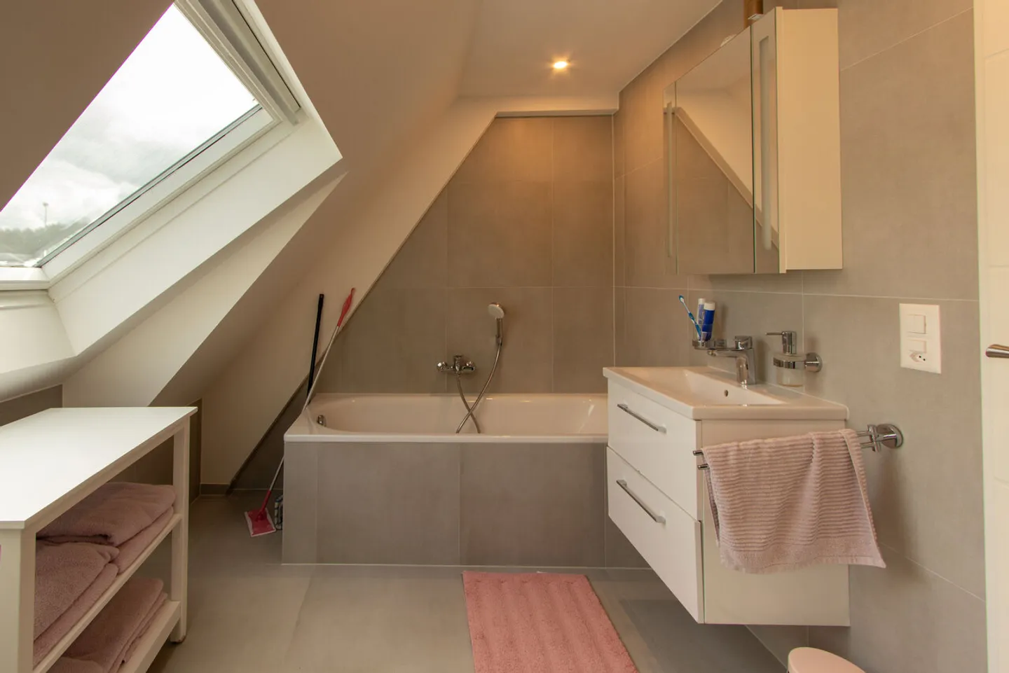 Geräumige Duplexwohnung in Gurmels - Foto 14 von 17