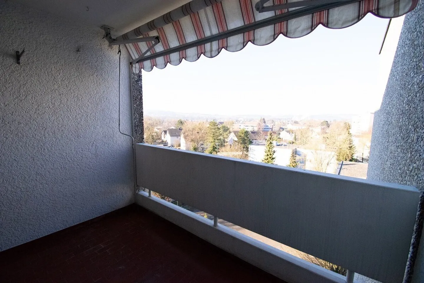 Appartement spacieux avec vue - Photo 8 sur 10