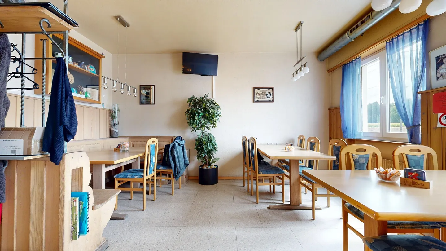 Restaurant mit Studios & Potenzial - Foto 9 von 27