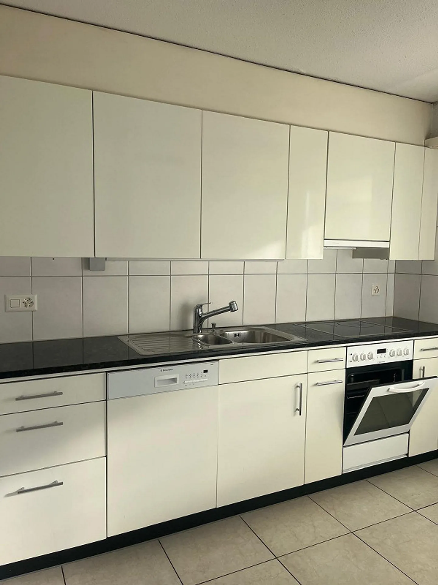 Temporary Apartment for 6 Months - Photo 10 of 10