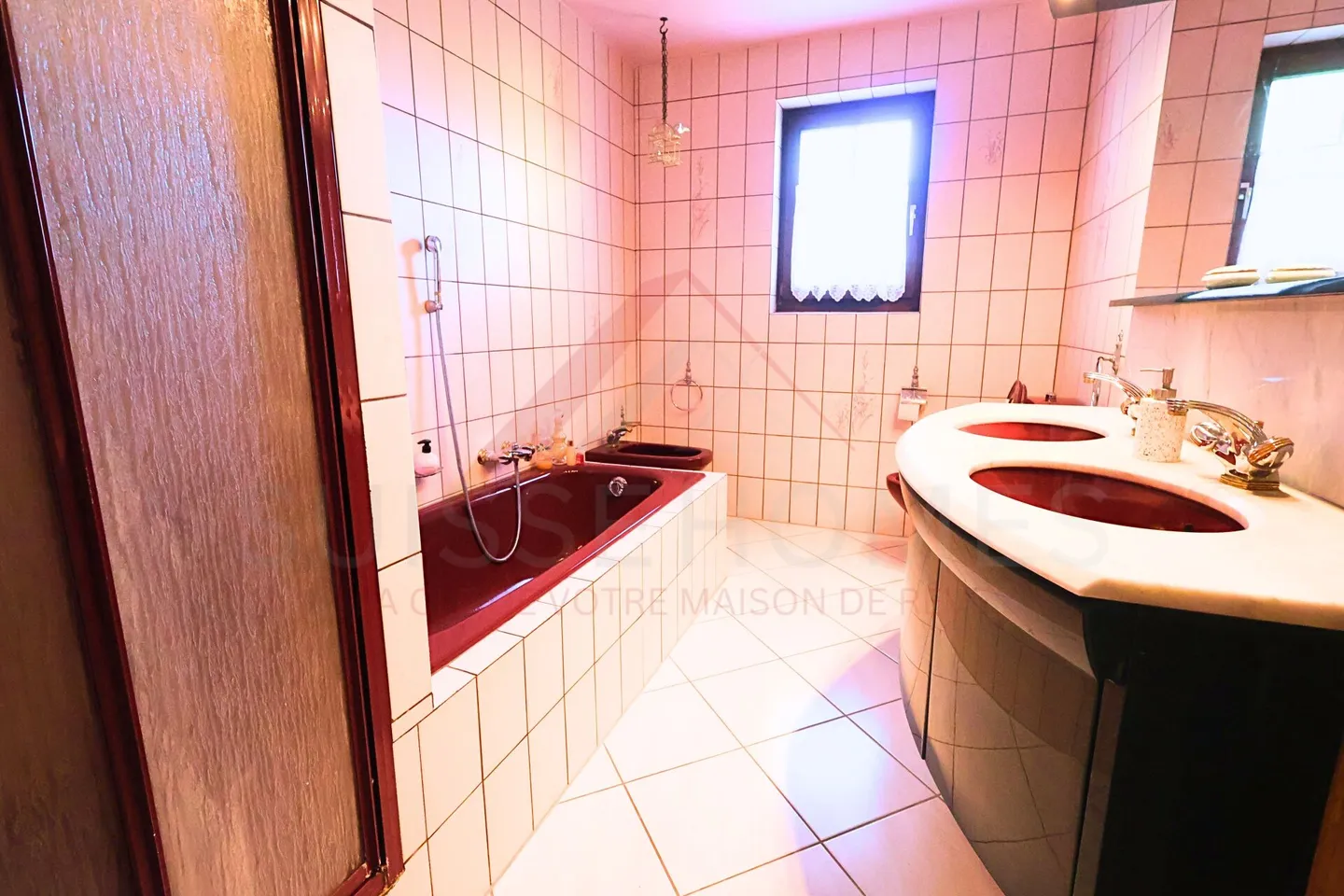 Porrentruy - Villa eccezionale con 7 stanze, piscina, jacuzzi e appartamento indipendente - Foto 16 di 29