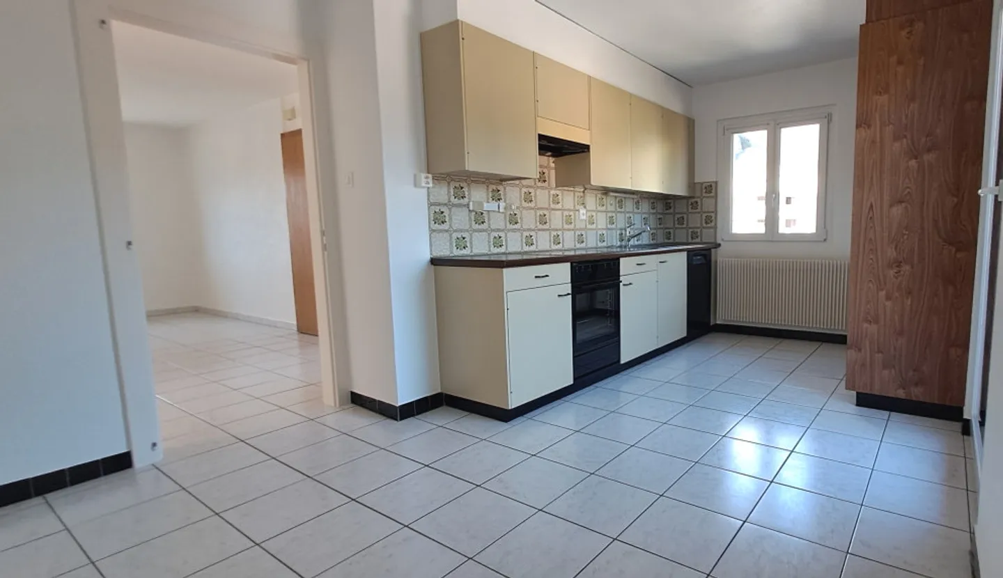 Charmant appartement 3.5 pièces - Photo 2 sur 7