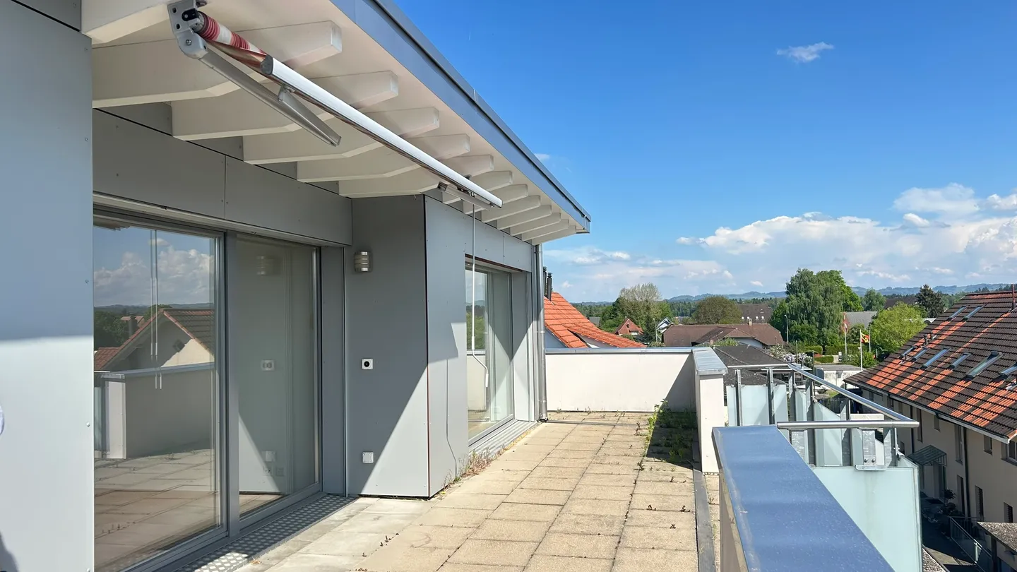Appartamento attico di 3,5 stanze - Foto 4 di 12