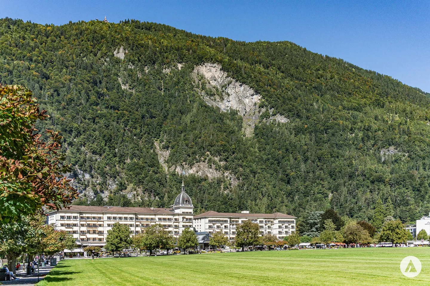 Holiday apartment in the heart of Interlaken - Photo 9 of 13