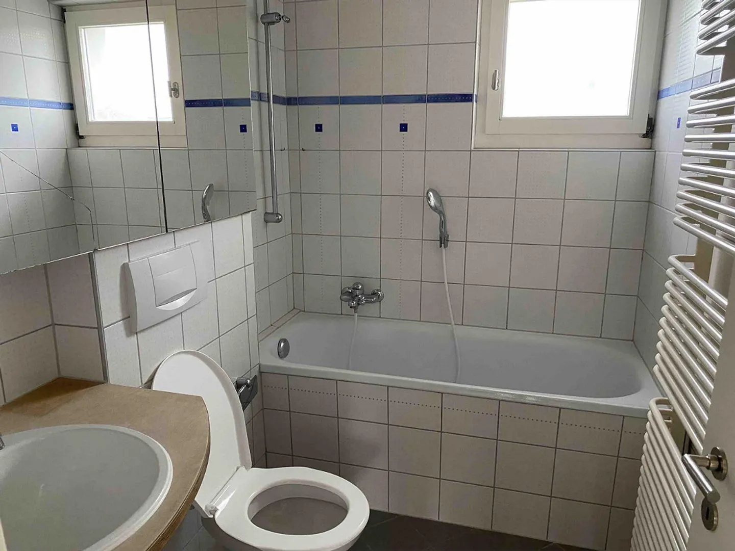 5.5 Zi.- DEFH mit Herz ♡ sucht Familie, die ihr Heim wie Ferien finden - Foto 16 von 27