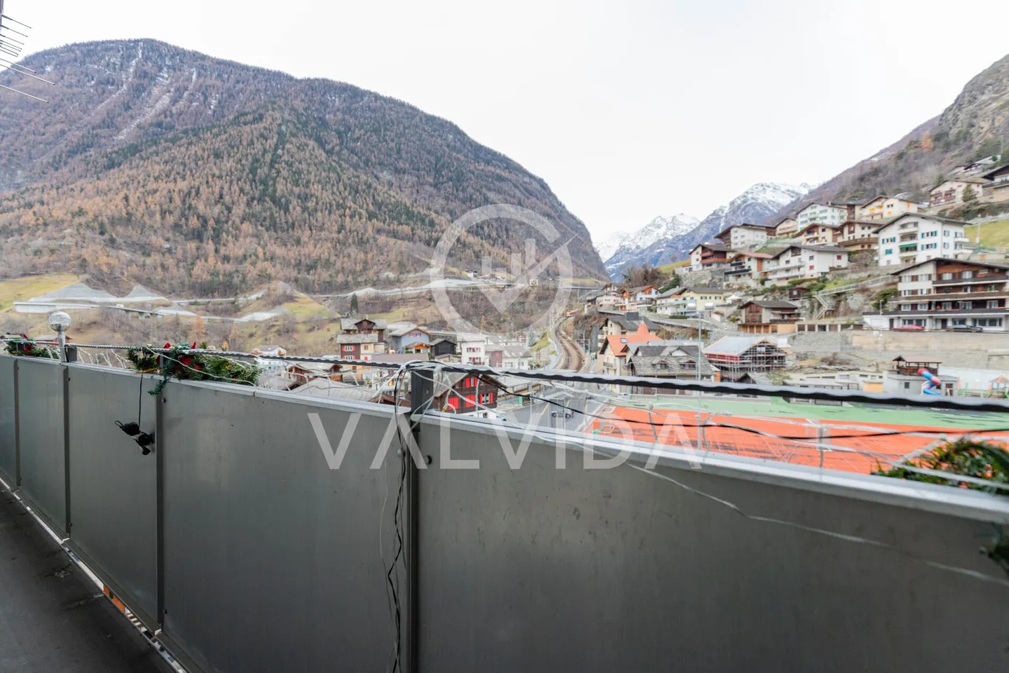 Attico attraente di 4,5 stanze in posizione centrale - Foto 14 di 15