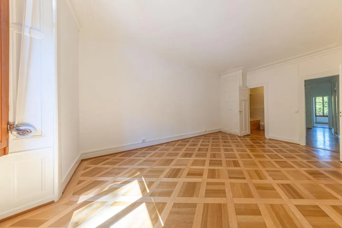 Appartamento 5.5 stanze - Foto 5 di 11