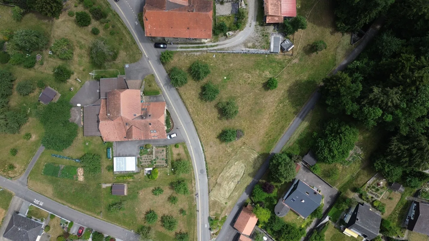 1'550 m2 di terreno edificabile in una posizione splendida - Foto 4 di 6
