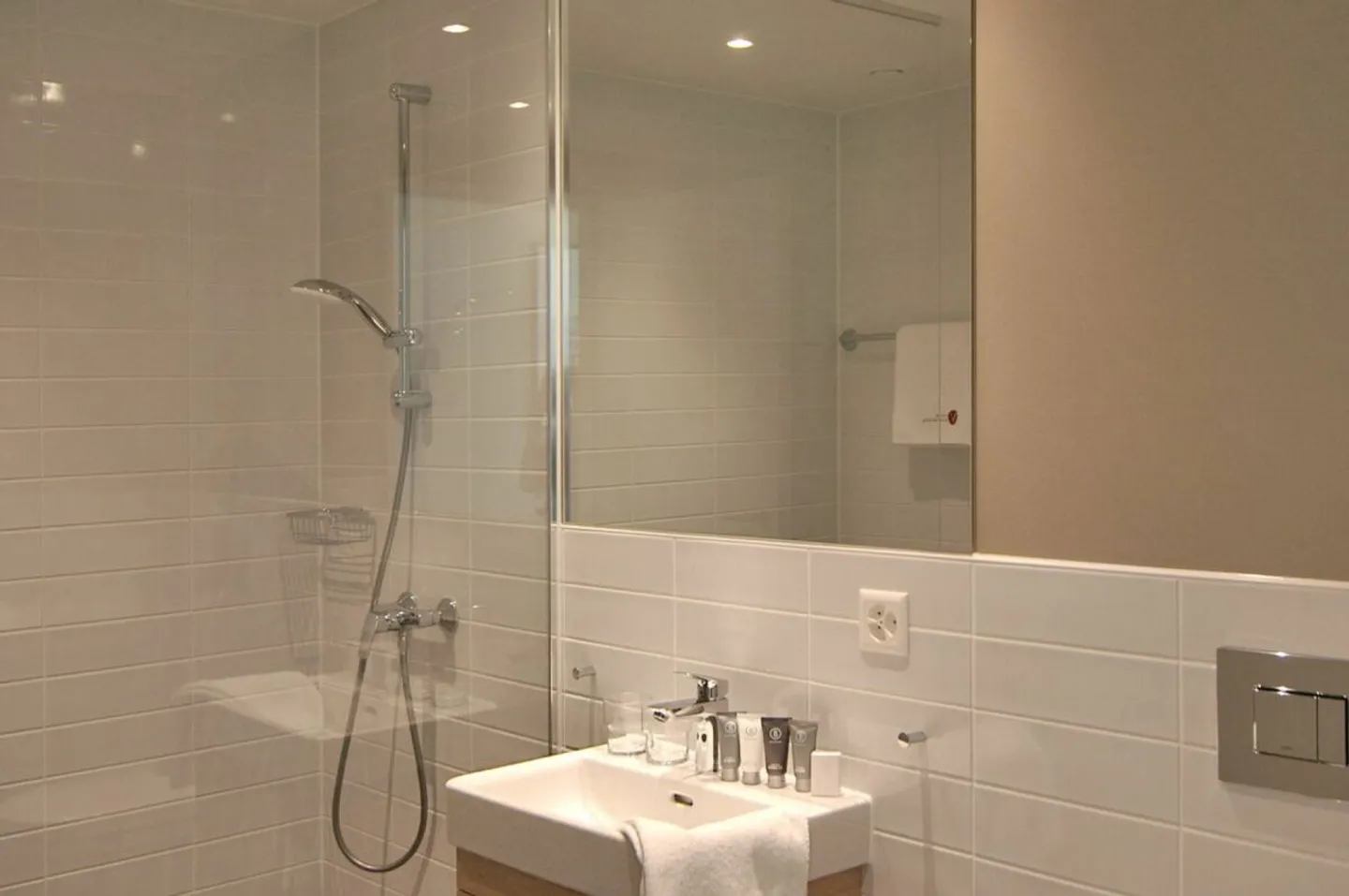 Appartamento elegante ad Adliswil - Foto 8 di 13