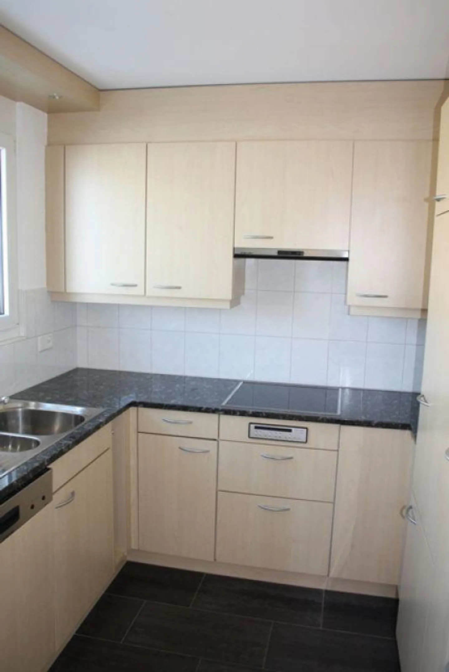 Modern and comfortable 4.5 room apartment - Photo 11 of 18