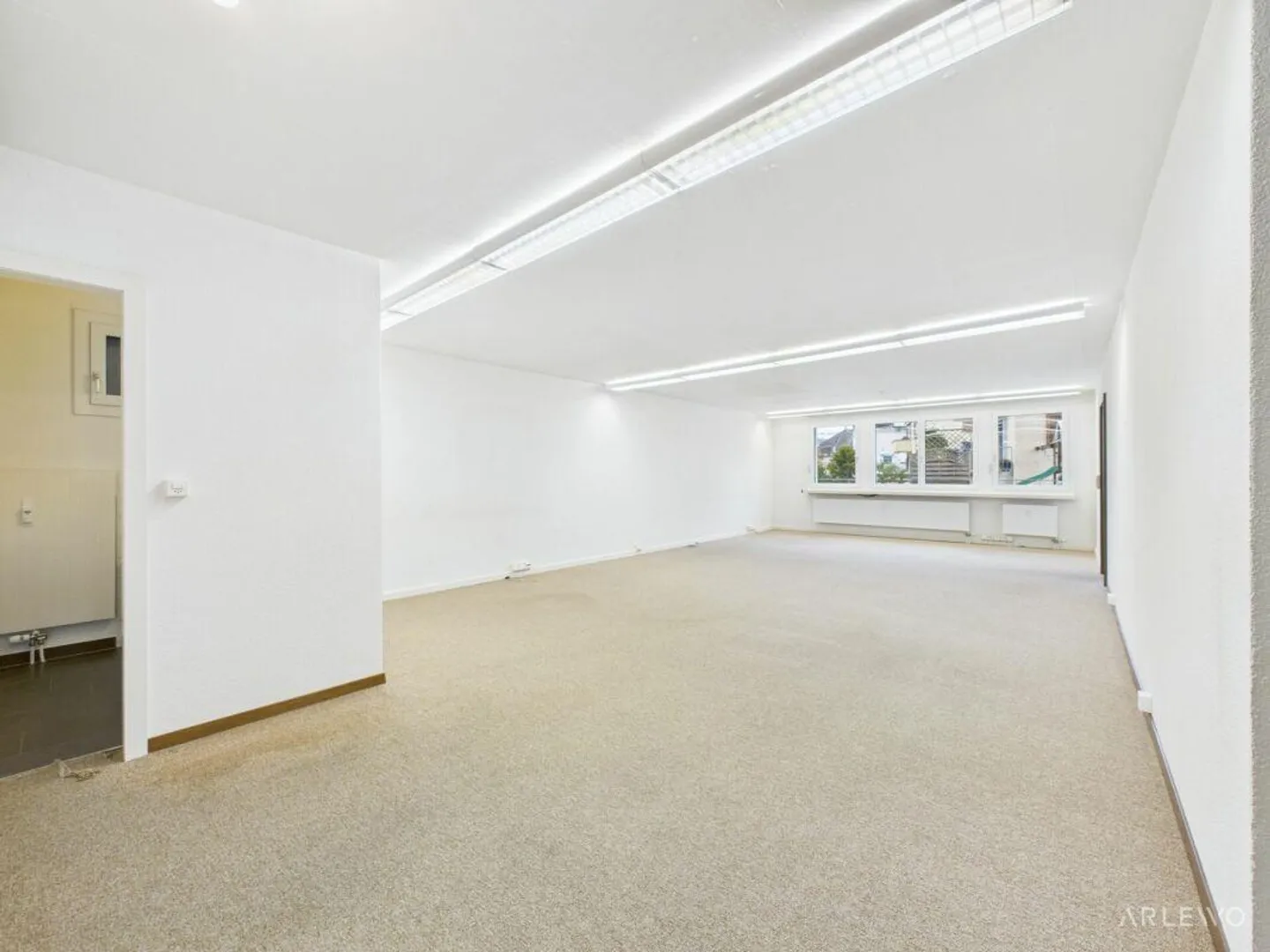 Spazio commerciale a Hochdorf - Foto 7 di 15