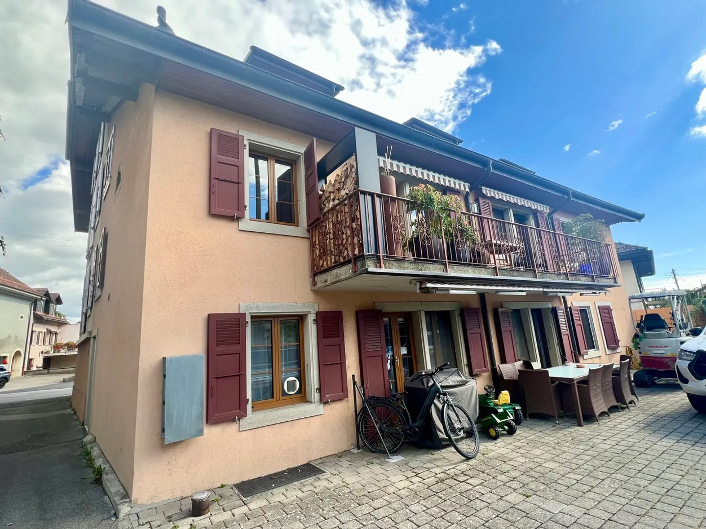 Edificio residenziale a Bière - Foto 1 di 15