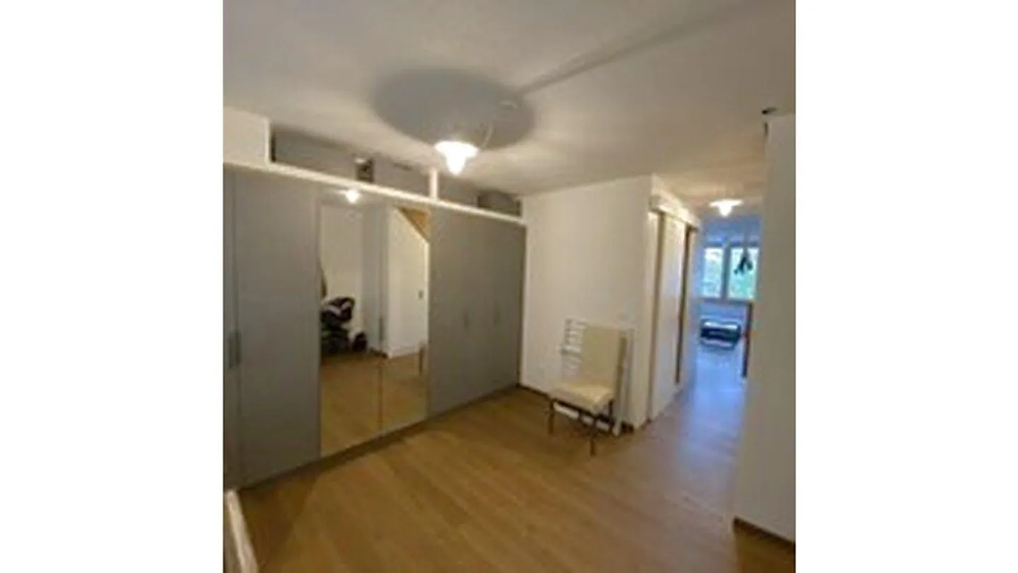 4½ ROOM APARTMENT IN ZURICH - DISTRICT 10 WIPKINGEN, FURNISHED, TEMPORARY - Photo 5 of 6