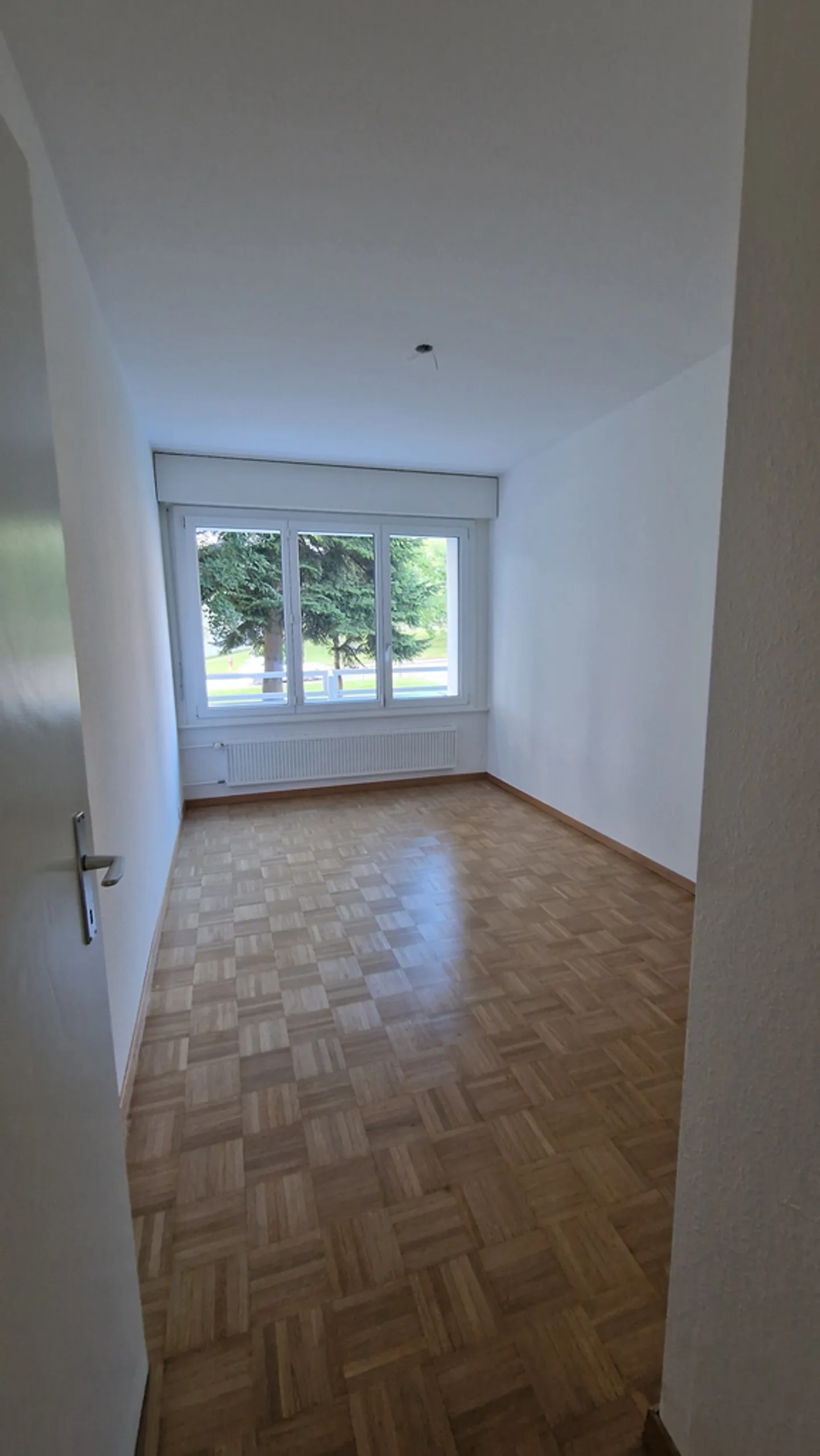 Geräumige Wohnung mit Balkon - Foto 5 von 11