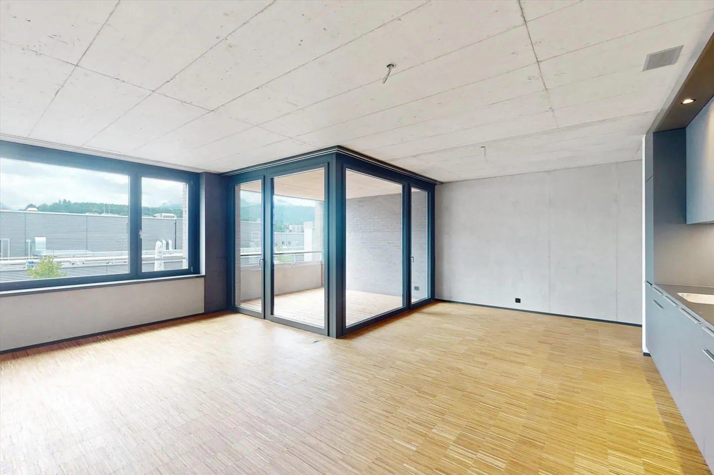 4VIERTEL – Ampia terrazza comunitaria da godere - Foto 2 di 12