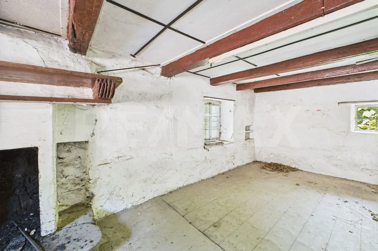 Pierre après pierre pour une maison de rêve - Rustique à rénover totalement - Photo 12 sur 13