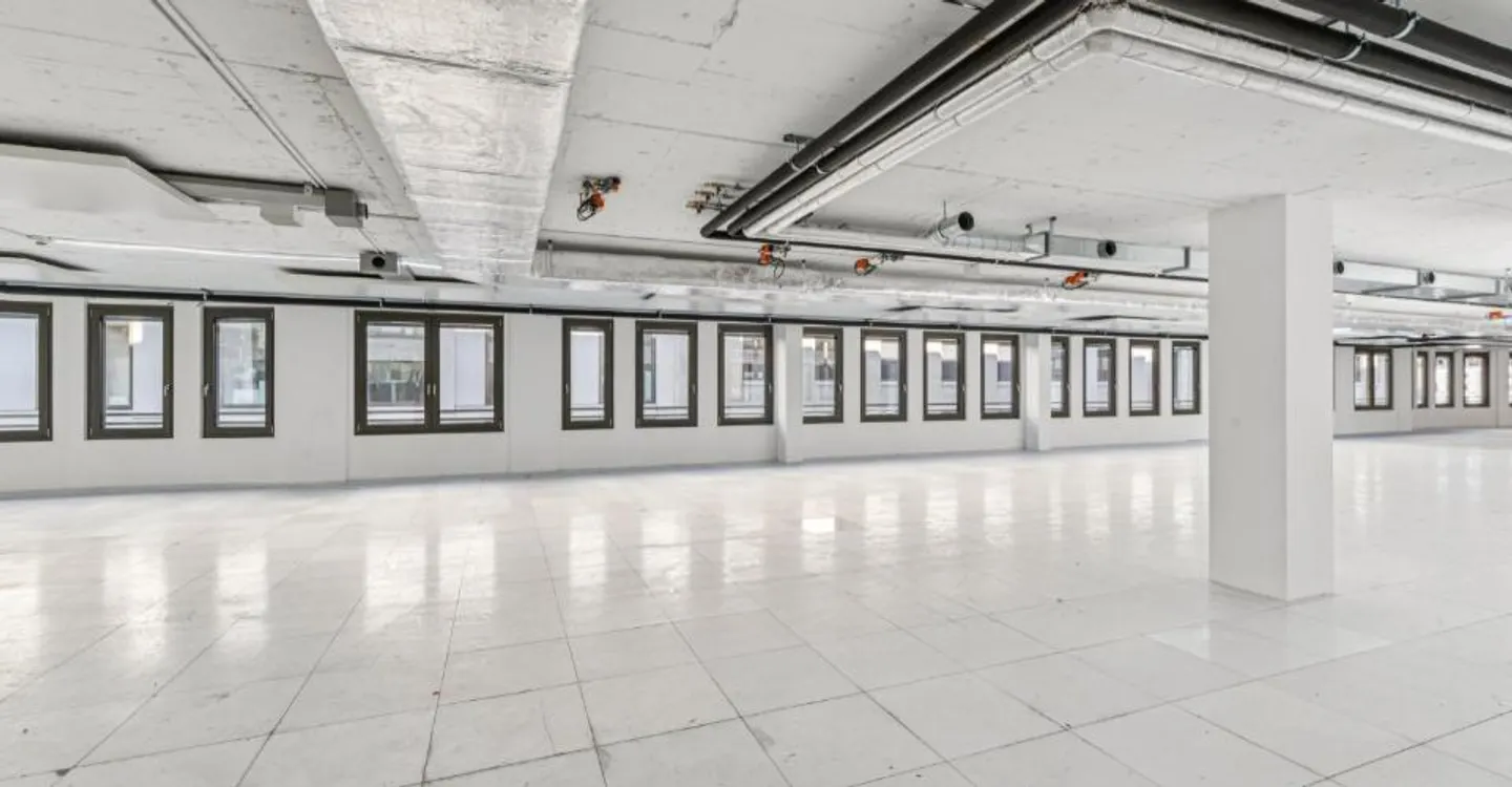 In un edificio ristrutturato, nel cuore di Rue du Rhône a Ginevra, spazi per uffici premium e attraenti - Foto 4 di 10