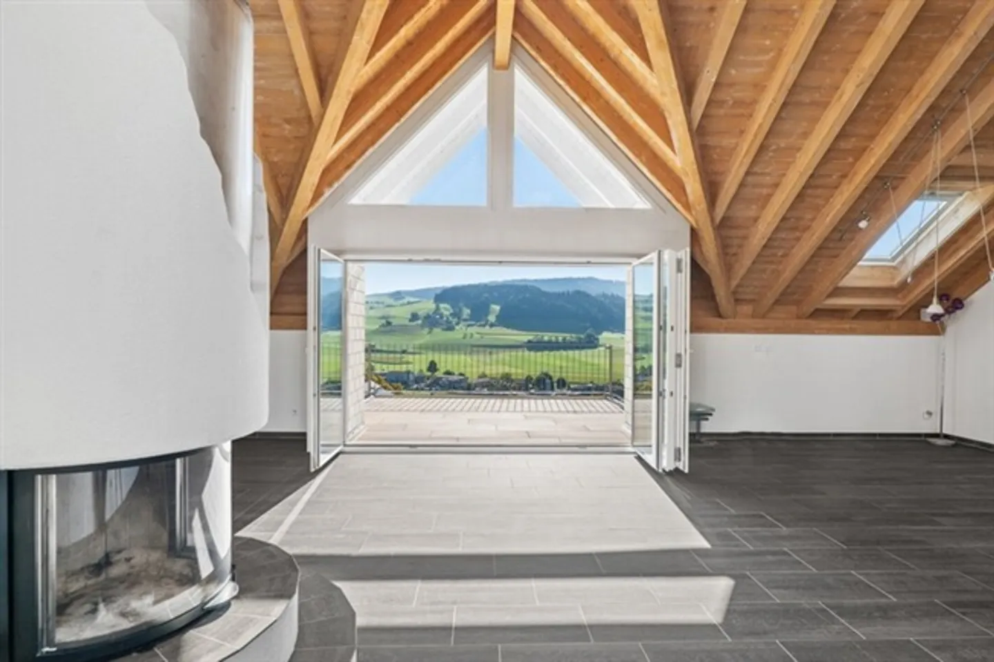 Large and Modern Maisonette on the South Slope - Photo 3 of 6