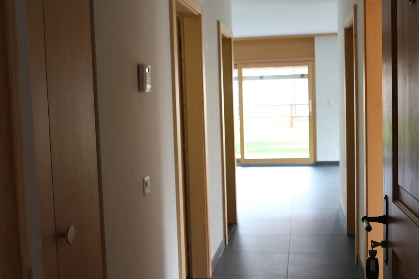 Charmant Appartement au Rez-de-Chaussée - Photo 3 sur 15