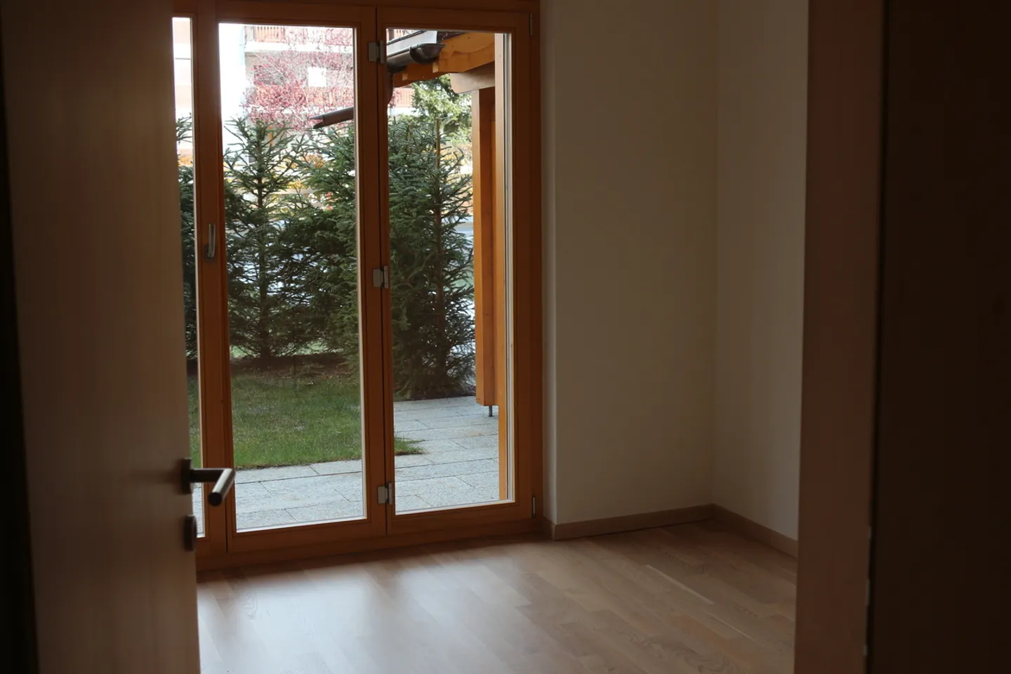 Charmant Appartement au Rez-de-Chaussée - Photo 4 sur 15