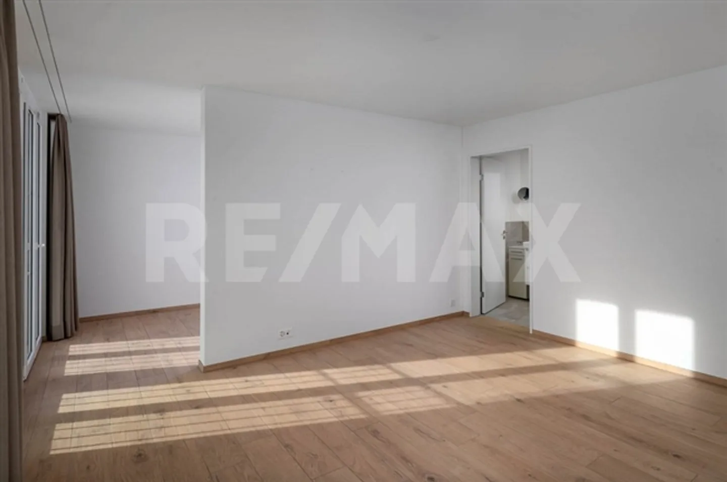 Appartement 4.5 pièces - Photo 8 sur 13