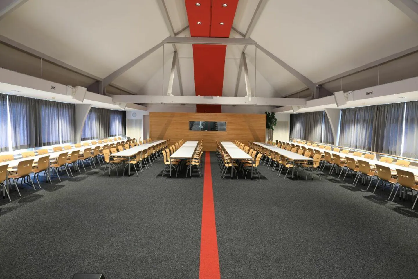 Modernes Büro in Rebstein - Foto 4 von 5