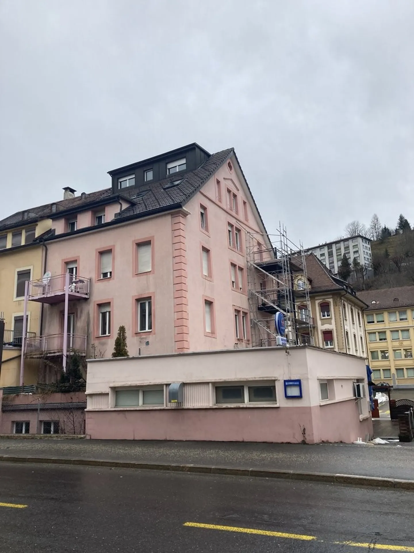 Appartement 2 pièces avec balcon - Photo 7 sur 8