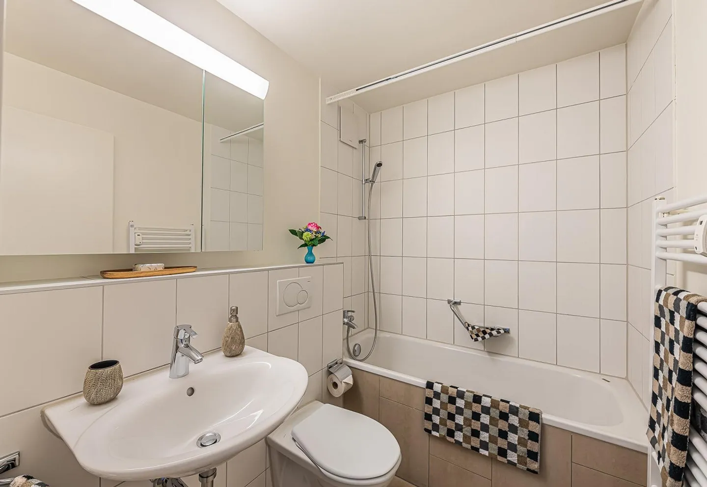 Appartement moderne au cœur de Bâle - Photo 3 sur 7