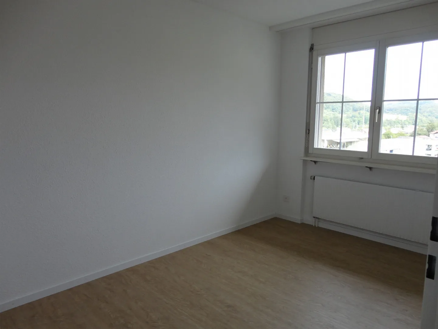 Sunny 4.5 Room Apartment in Eiken - Photo 5 of 10