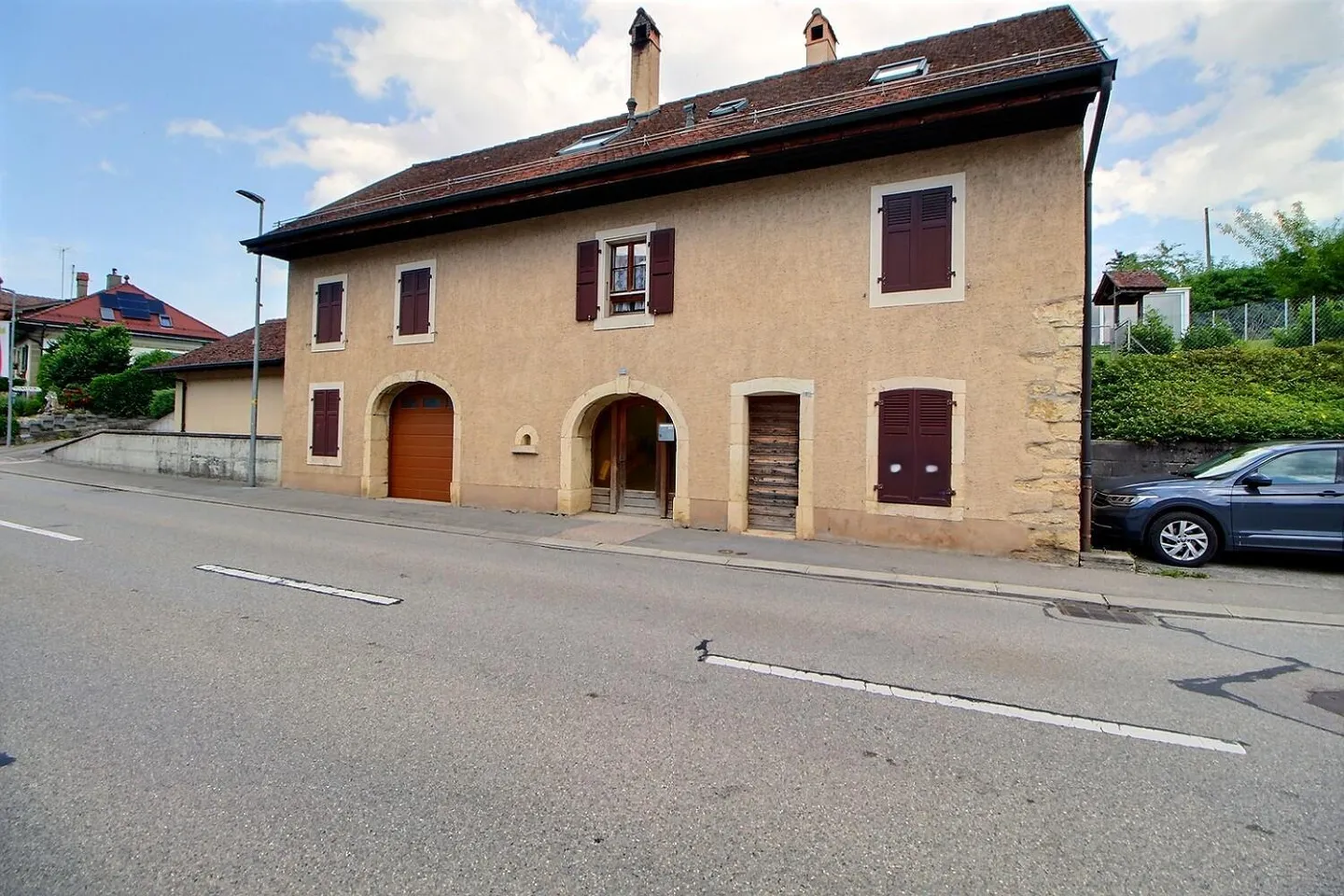 Magnifique et spacieux maison occupée en viager sans loyer - Photo 1 sur 11
