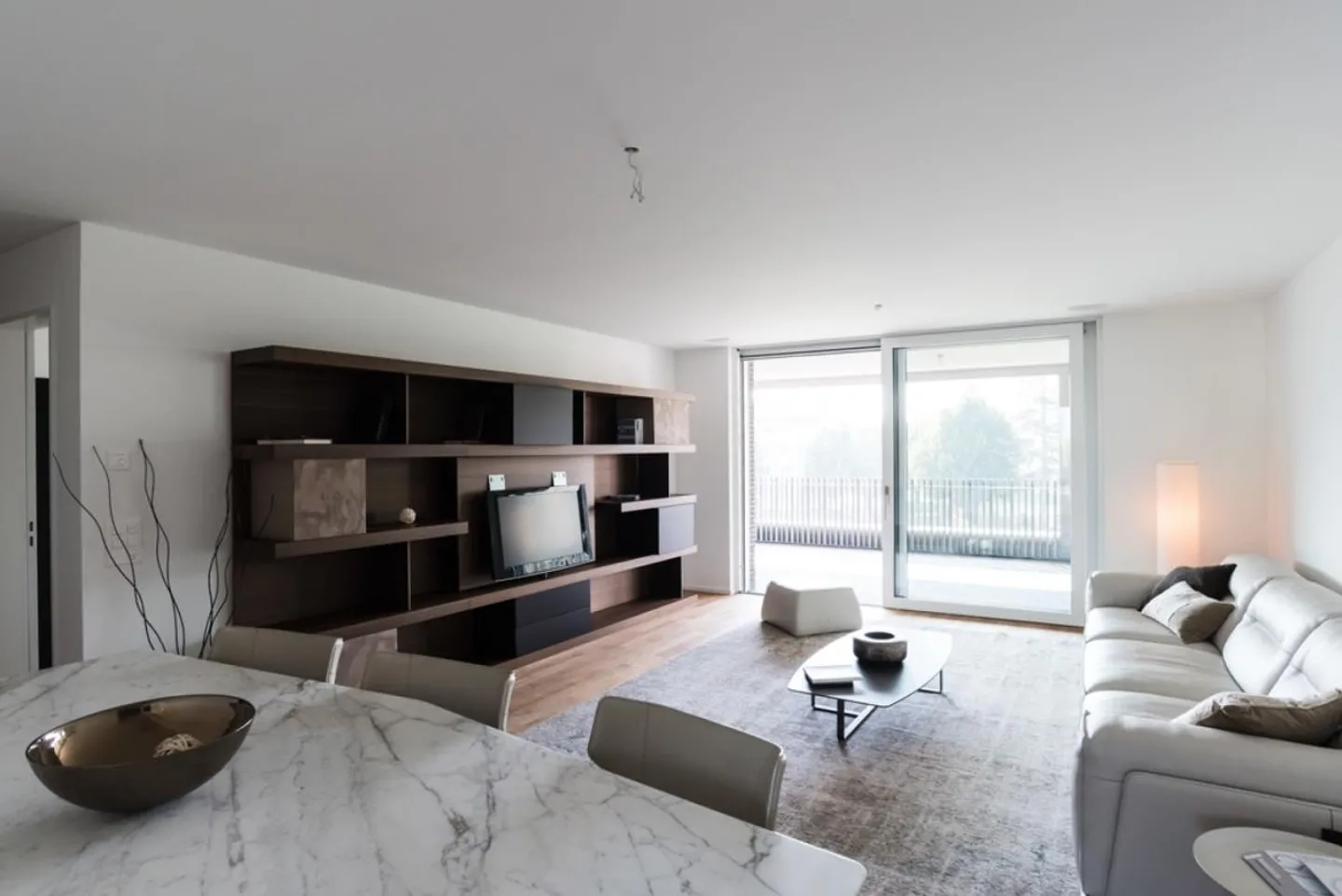 Appartement moderne à Buchrain - Photo 2 sur 7