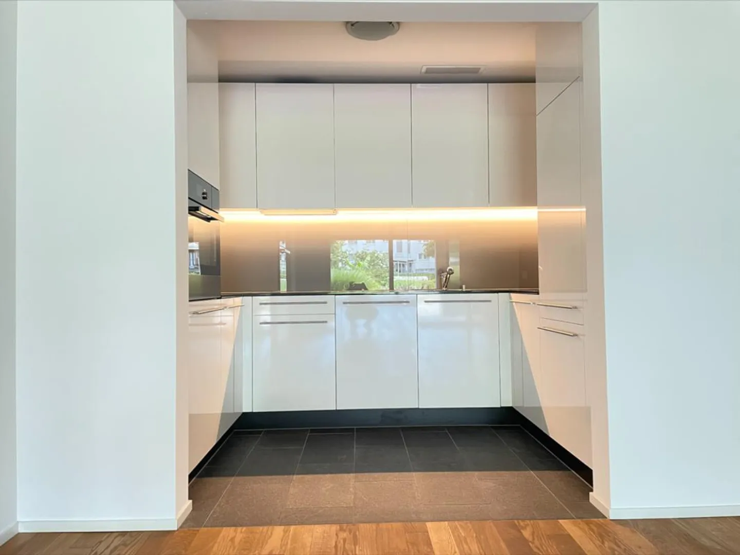 Appartement moderne à Buchrain - Photo 3 sur 7