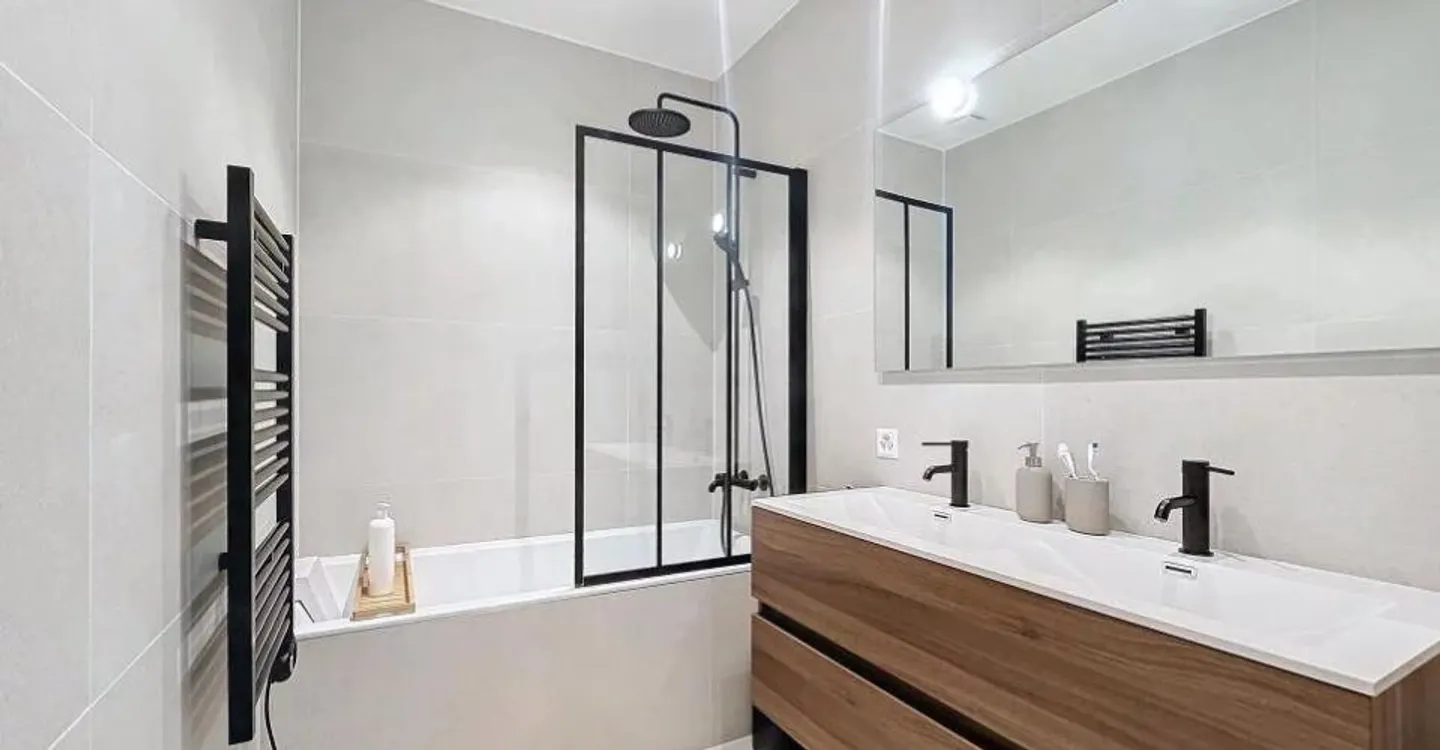 Magnificent 4-room apartment fully renovated - Photo 6 of 12